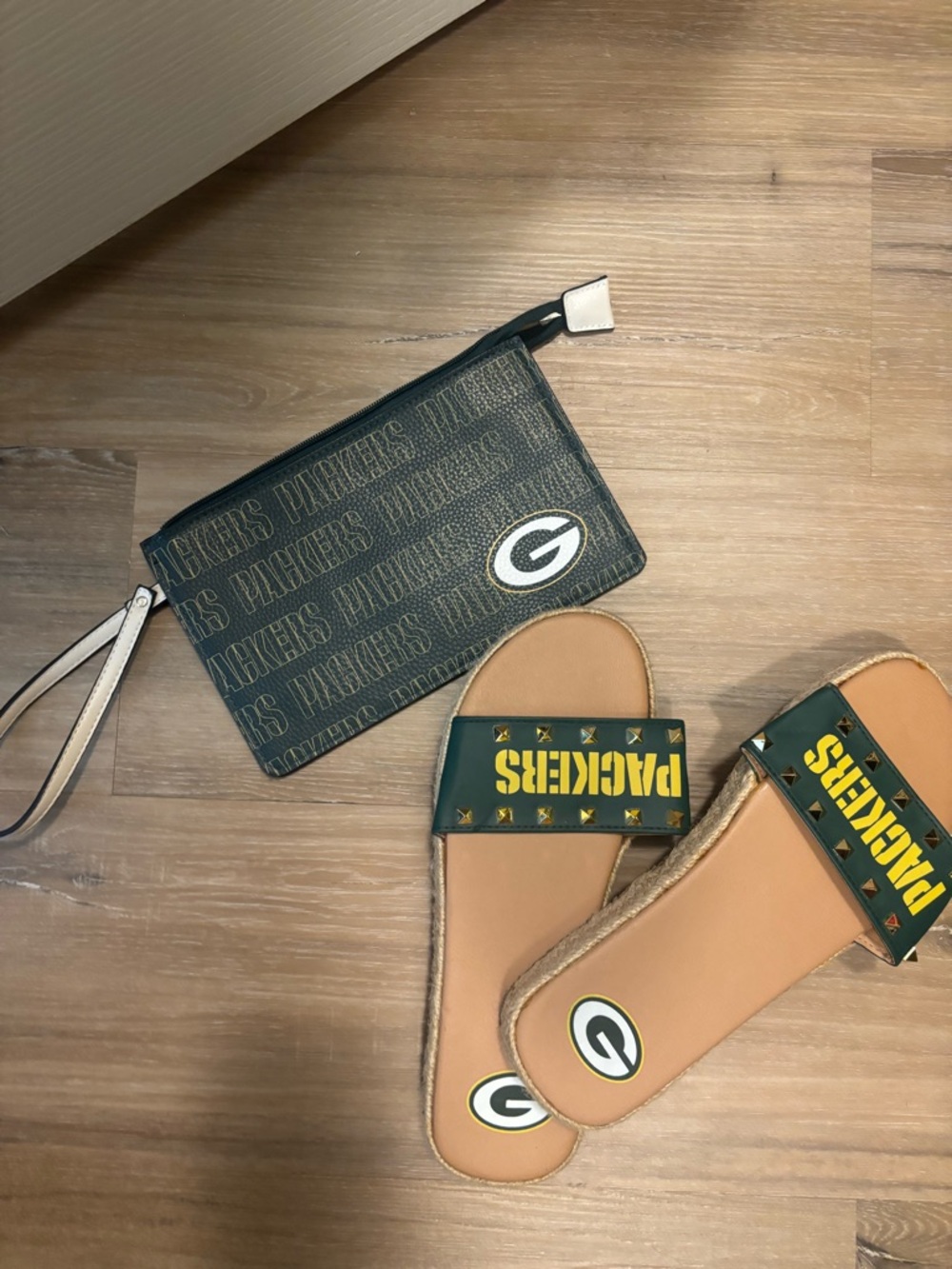 Green & Tan Packers Slide Sandals with Matching Wristlet